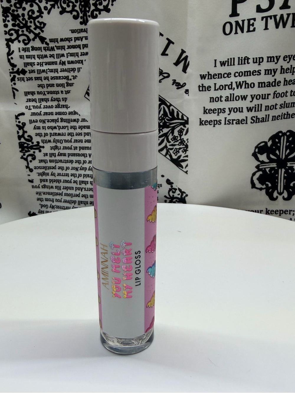 Aminnah “You Melt My Heart” Lip Gloss